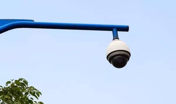 如何正确的应对碰瓷党,学会这几招就行